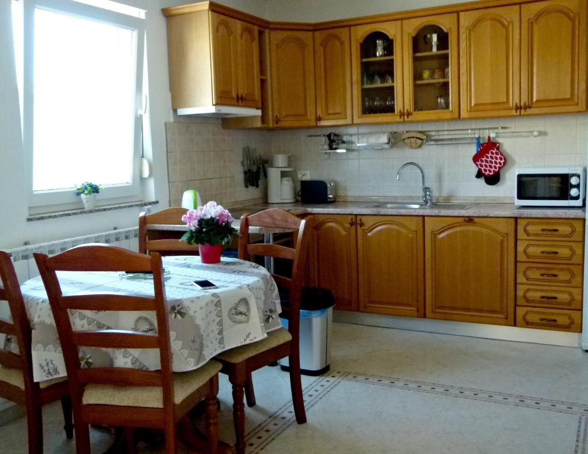 Apartmani Marija Medulin Exterior foto